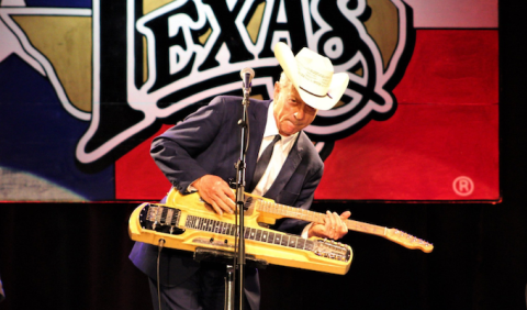 Junior Brown